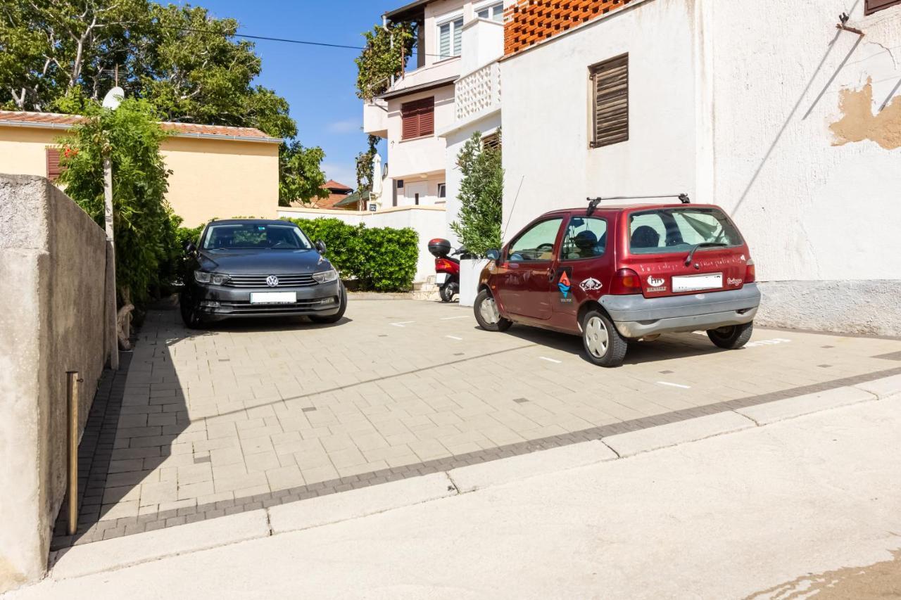 Apartment Sepat With Free Parking Place In Baska Exterior photo
